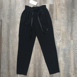 Zara Basic Collection Women’s Cigarette Pants